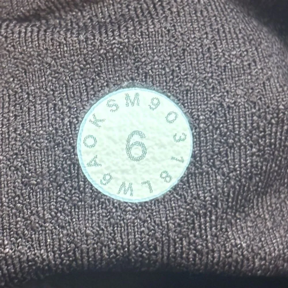 LULULEMON Strength & Sweat Crop *23